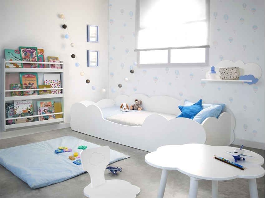La chambre enfant Montessori Nuage avec bibliothèque